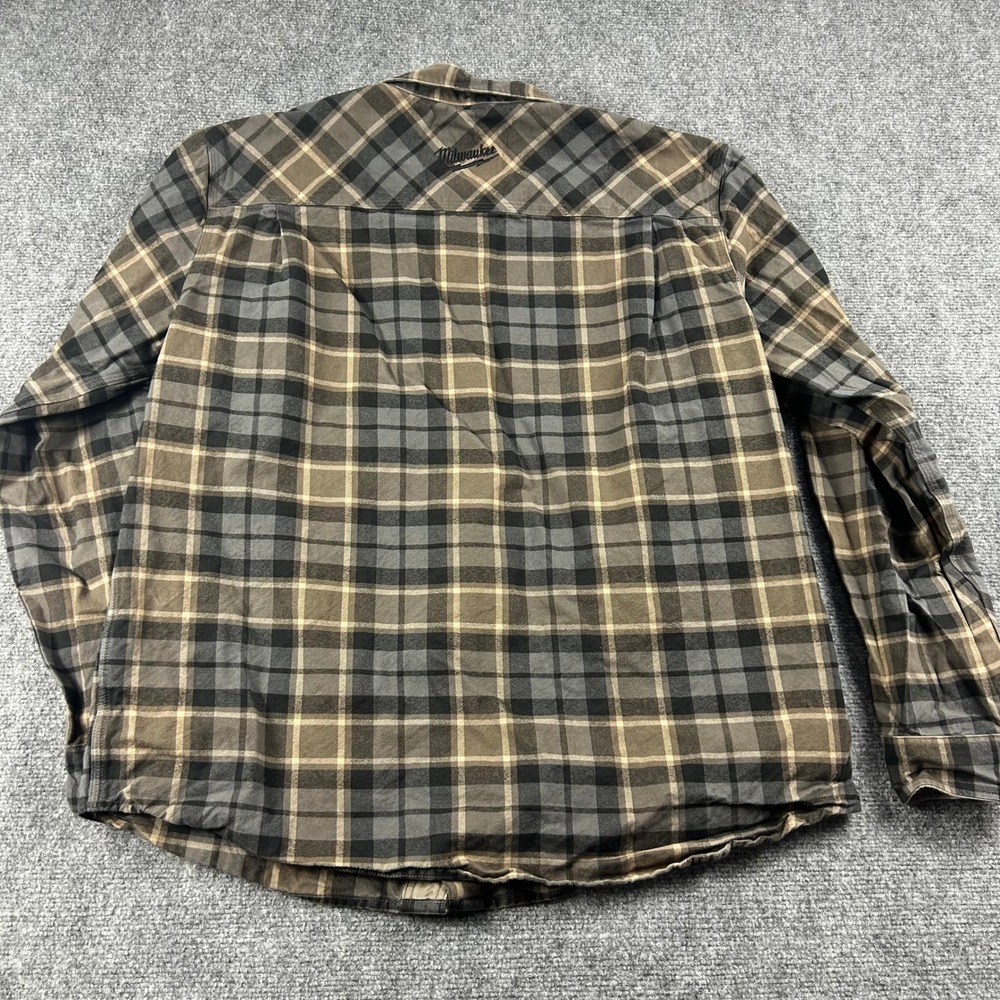 Milwaukee Gridiron Shirt Mens XL Brown Plaid Flannel Workwear Button Up Logo - Picture 5 of 6